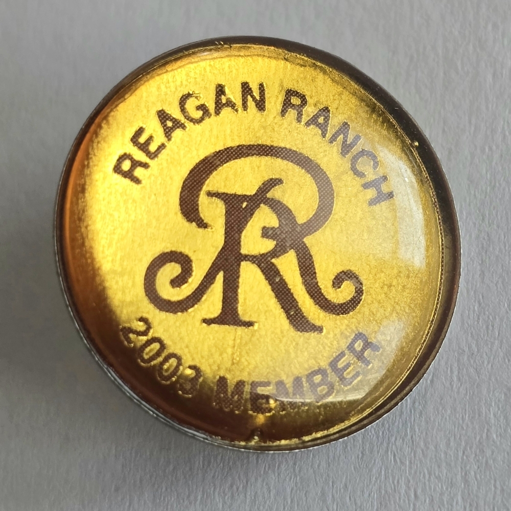 Reagan Ranch Lapel Pin 2003 Gold Tone Tie Tack president Ronald